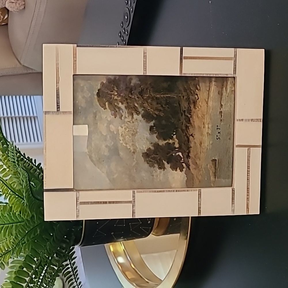 Creative Co-op 5x7 Picture Frame